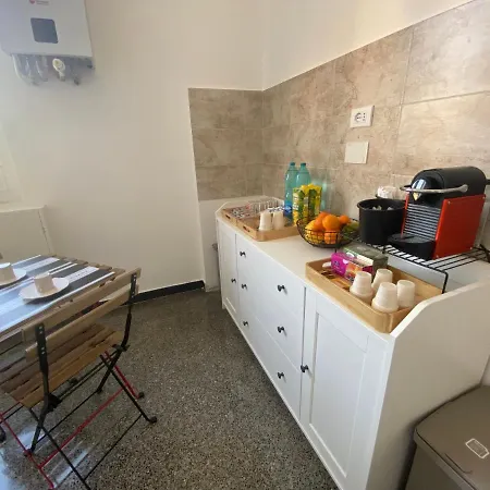 Casa Amedeo Bed & Breakfast Genova