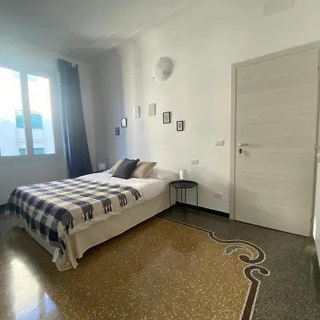 Casa Amedeo ベッド・アンド・ブレックファスト ジェノヴァ