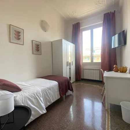 Casa Amedeo ベッド・アンド・ブレックファスト ジェノヴァ