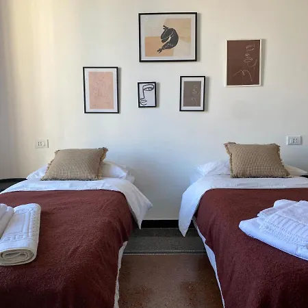 Casa Amedeo Bed and Breakfast Γένοβα